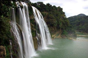 年轻的父母带两岁半的宝宝旅行,有什么值得一去的平价又好玩的地方?-专业问答社区,解答你的疑惑